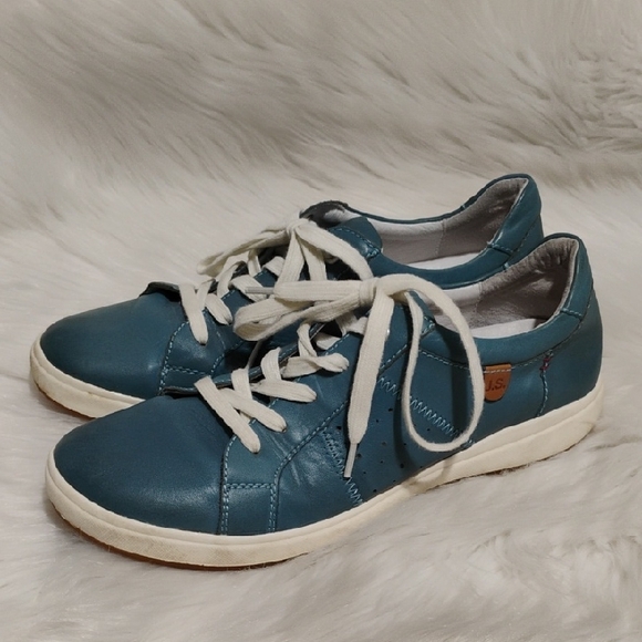 Josef Seibel Shoes - Josef Seibel Blue/White Sneakers Classic Low-Top Design Sz.38/8